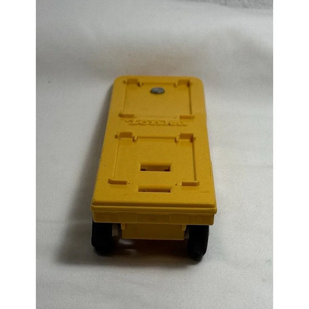 Vintage Tonka Yellow Lowboy Flatbed Trailer Dual Axle 7” Toy Vehicle Accessory